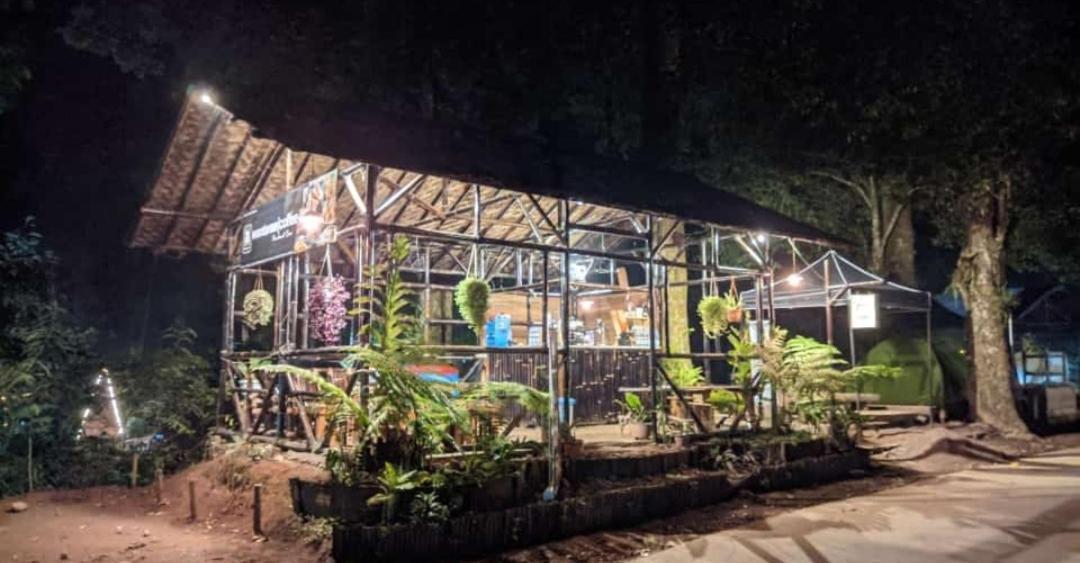 Penginapan Segitiga 2 Bandung Bagian luar foto