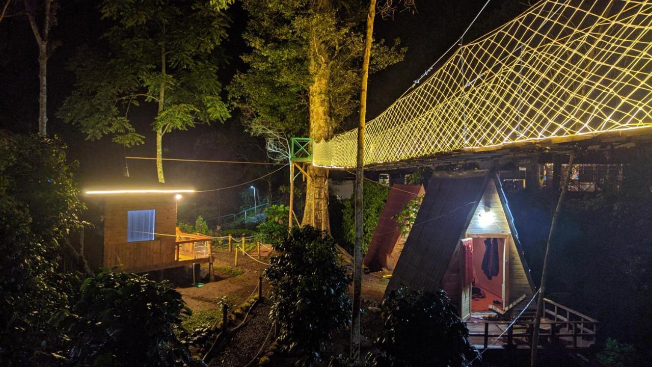 Penginapan Segitiga 2 Bandung Bagian luar foto
